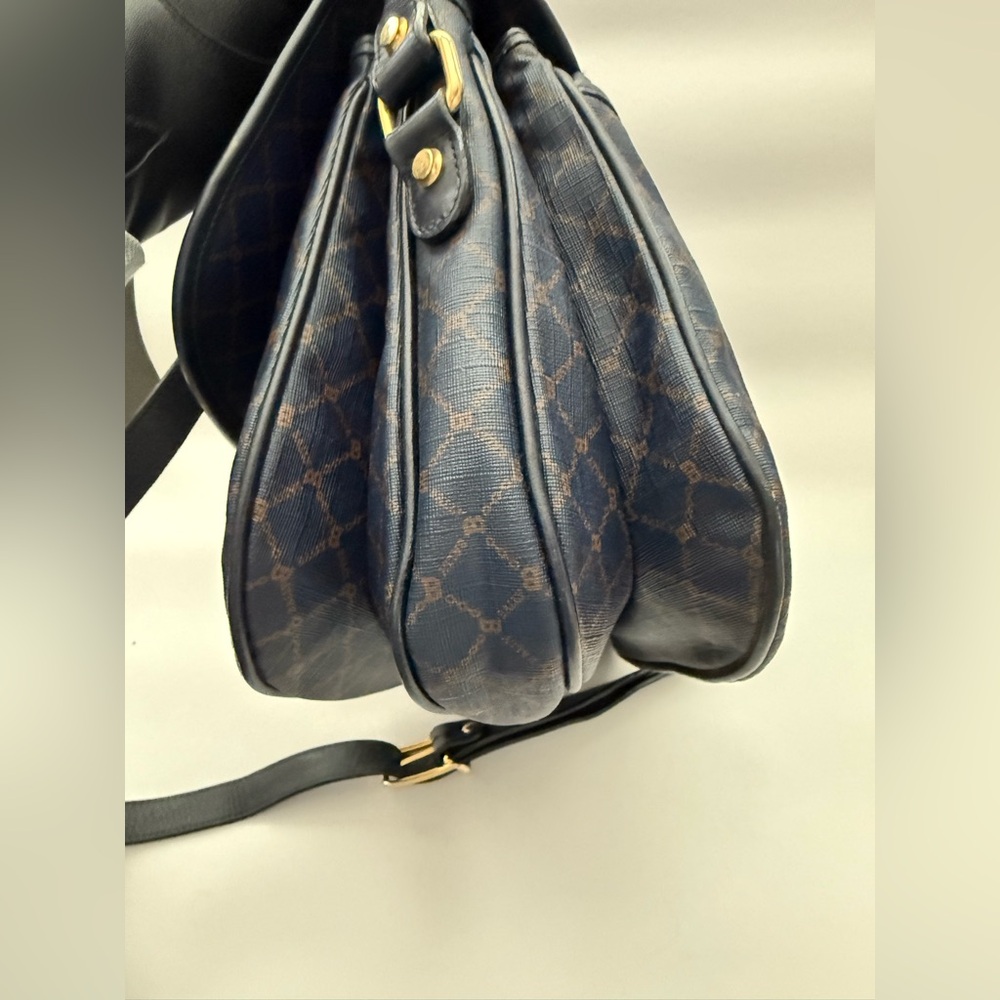 Bally Crossbody - Picture 4 of 9